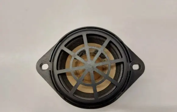 Audi A4 S4 B8 8K Panel speaker 8T0035397