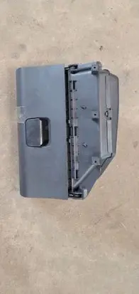Volkswagen Polo IV 9N3 Glove box 6Q1857101
