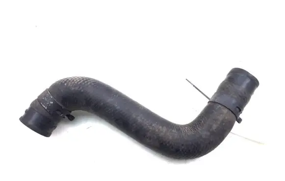 Toyota Land Cruiser (J120) Engine coolant pipe/hose 1657130060