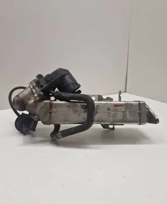 BMW 3 E90 E91 EGR valve cooler 7810751