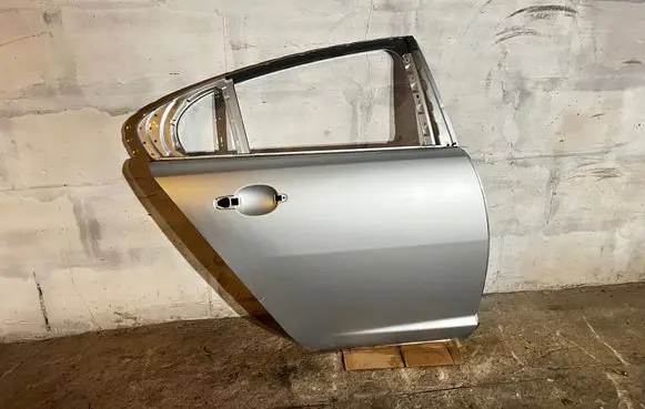 Jaguar XF X250 Rear door 