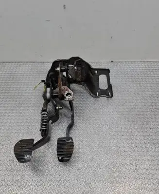 Citroen Berlingo Pedal assembly 0943211408