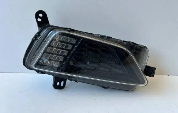 Volkswagen Polo VI Front fog light 2G0941662B