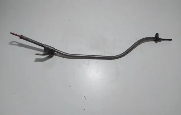 Mercedes-Benz C W204 Oil level dip stick 