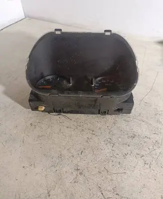 Speedometer (instrument cluster)