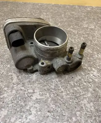 Audi A3 S3 A3 Sportback 8P Throttle valve 408238327003 06F133062