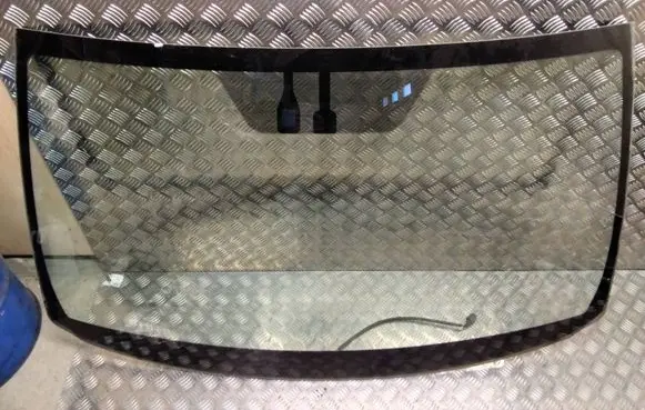 Toyota RAV 4 (XA30) Front windscreen/windshield window 