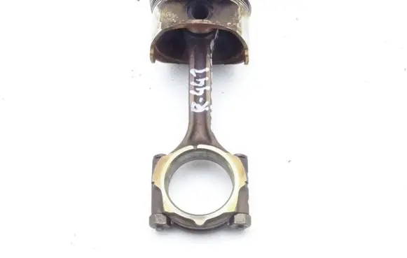 Hyundai Getz Piston with connecting rod