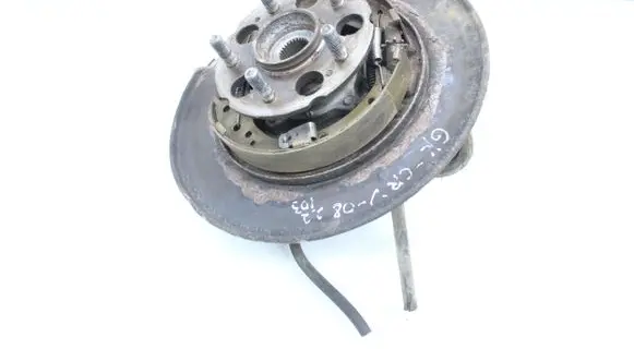Honda CR-V Rear wheel hub