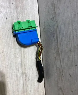 Porsche Macan (95B) Front door wiring loom/harness boot 8W0972701