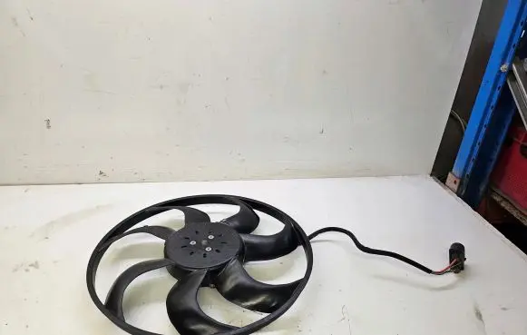 Audi Q3 F3 Electric radiator cooling fan 5Q0959455BN