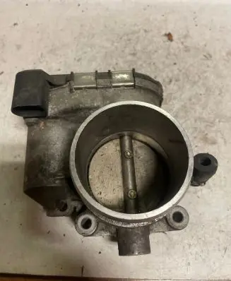 Skoda Octavia Mk1 (1U) Throttle valve 06A133062C