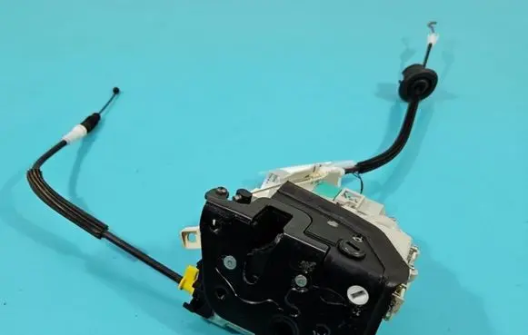 Audi A4 S4 B8 8K Rear door lock 8K0839016D IMPRK1434009