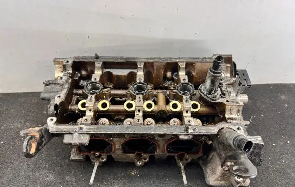 Audi A6 S6 C6 4F Engine head 06E103374B