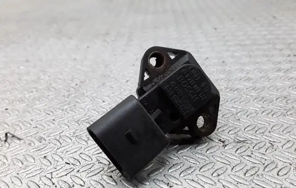 Audi A3 S3 8L Air pressure sensor 0281002177