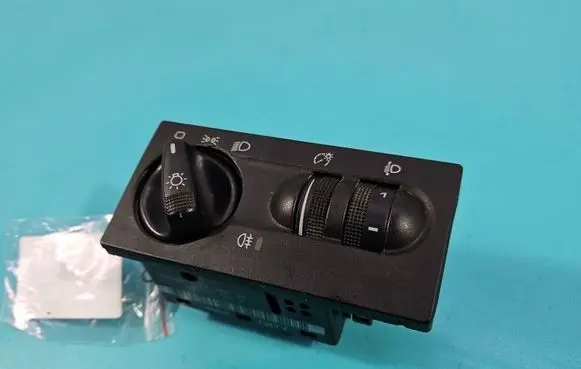Volkswagen Golf III Light switch 1H6941531N IMPRK1589081