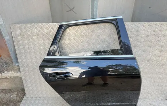 Audi A6 S6 C8 4K Rear door