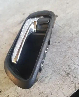 Toyota Corolla Verso AR10 Rear door interior handle 692060F010