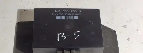 Volkswagen PASSAT B5 Comfort/convenience module 1J0959799H