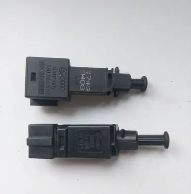 Volkswagen Golf IV Brake pedal sensor switch 1J0945511A