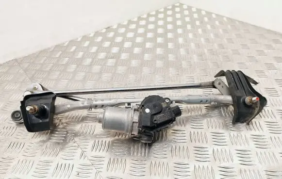 Front wiper linkage and motor