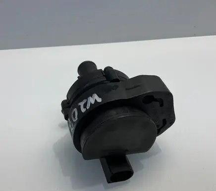Mercedes-Benz E C207 W207 Electric auxiliary coolant/water pump A2118350028 3130591163 2118350028