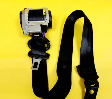 Audi A3 S3 8P Front seatbelt 8P4857706C 604443000