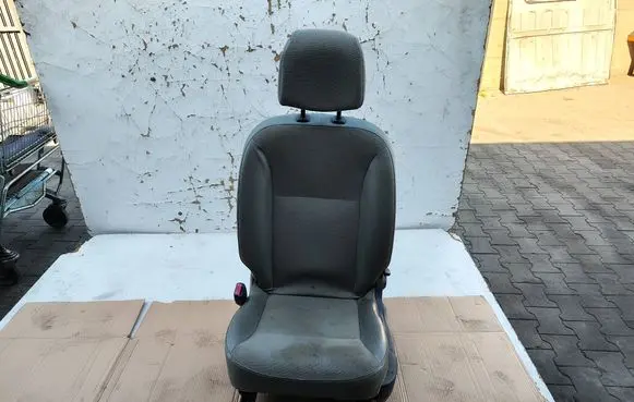 Renault Kangoo II Front driver seat 