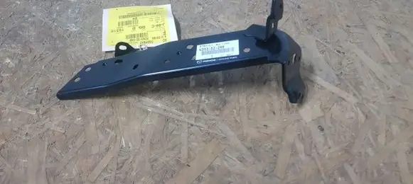 Mazda CX-5 Fender mounting bracket 5236979870