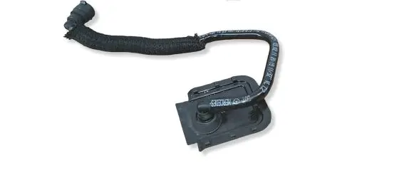 Mercedes-Benz C W204 Brake booster pipe/hose A2044301829 22265B