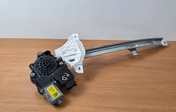 Hyundai i20 (BC3 BI3) Front door window regulator with motor 82460Q0010 DC12V2116NC 11301242850117