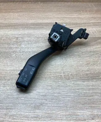 Volkswagen Touran I Indicator stalk 1K0953513A