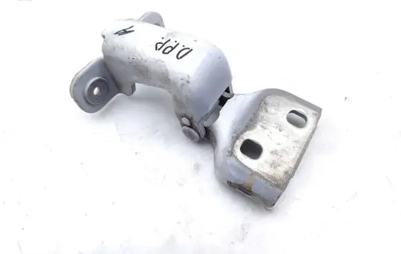 Opel Vivaro Front door lower hinge