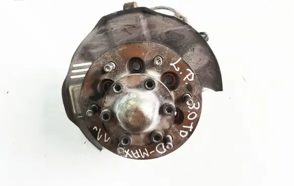 Isuzu D-Max Front wheel hub spindle knuckle