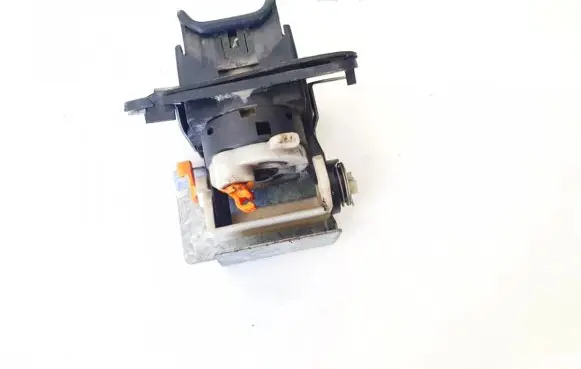Peugeot 206 Tailgate exterior lock n0500045