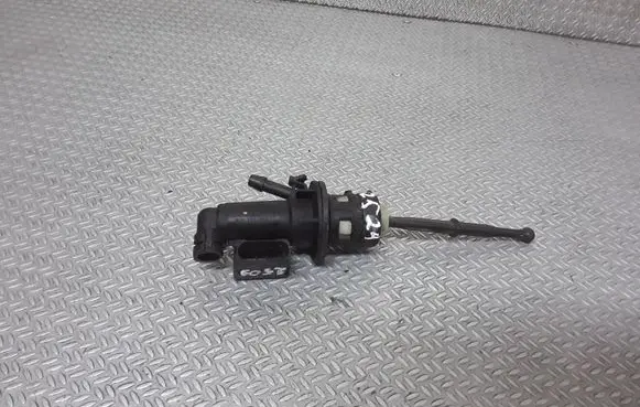 Skoda Octavia Mk2 (1Z) Clutch master cylinder 1K0721388L