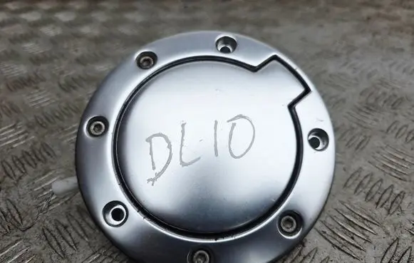 Audi TT Mk1 Fuel tank cap 8N0809905B 8N7010164E