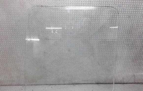Mercedes-Benz Sprinter W901 W902 W903 W904 Loading door trunk window/glass 
