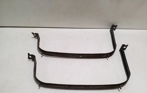 Audi Q3 8U Fuel tank mounting bracket 5N0201656B 5N0201655B