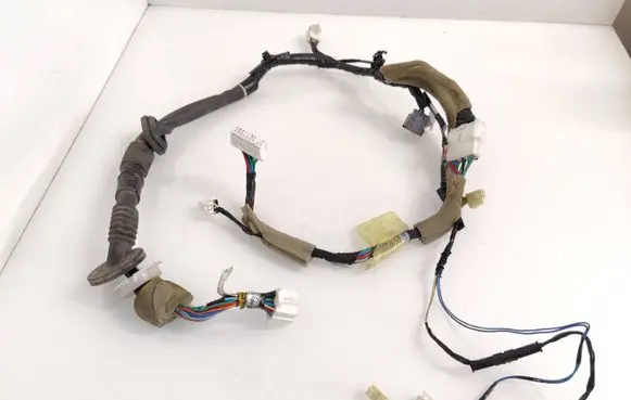 Subaru Outback Front door wiring loom 81820AJ410