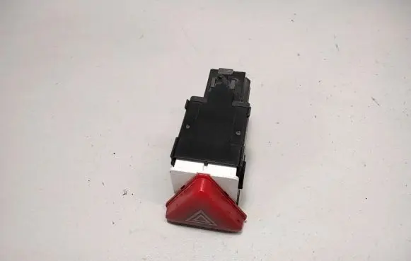 Volkswagen Transporter - Caravelle T5 Hazard light switch 6Y0953235 32404