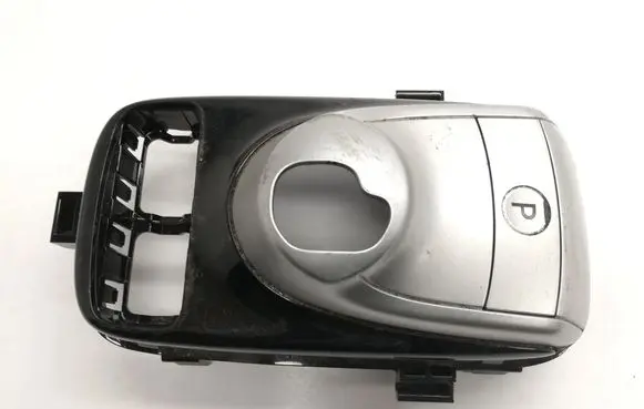 Mitsubishi Outlander Gear shifter surround trim plastic
