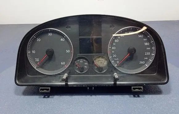 Volkswagen Touran I Speedometer (instrument cluster) 1T0920861A