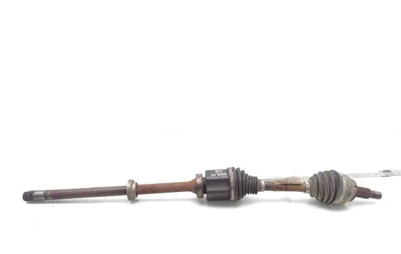 Land Rover Discovery 4 - LR4 Front driveshaft GJ323B436BA