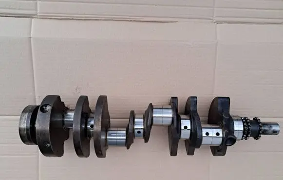Mercedes-Benz SL R107 Crankshaft 1160311401