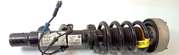 BMW X6 F16 Front shock absorber with coil spring 6875083 37106875083