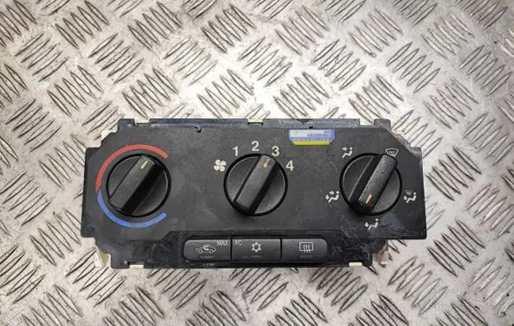 Opel Astra G Climate control unit 52475624 90560365 101172M