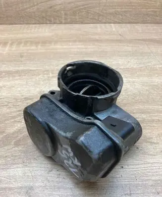 Volkswagen PASSAT B6 Throttle valve 03G128063B 03807B0761 V200