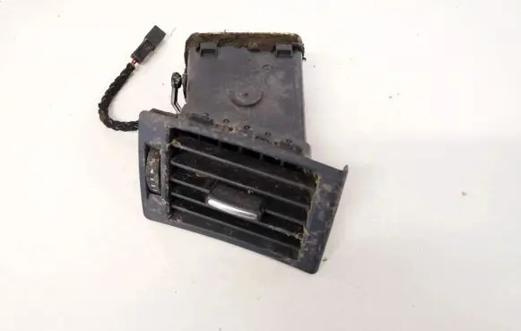 Audi A4 S4 B7 8E 8H Dash center air vent grill 8e0820902f