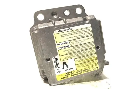 Nissan Leaf I (ZE0) Airbag control unit/module 988203ND1A 0285011040